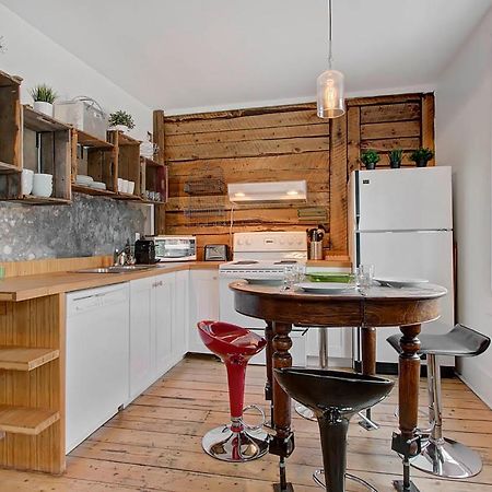 Les Appartements Du 790 Квебек Экстерьер фото