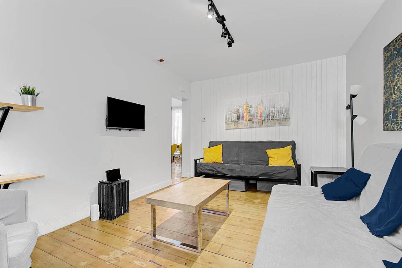 Les Appartements Du 790 Квебек Экстерьер фото