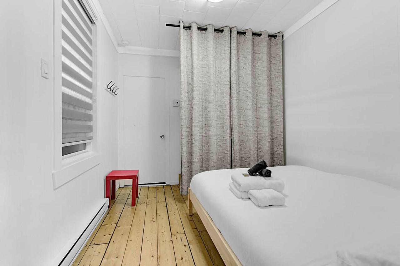 Les Appartements Du 790 Квебек Экстерьер фото